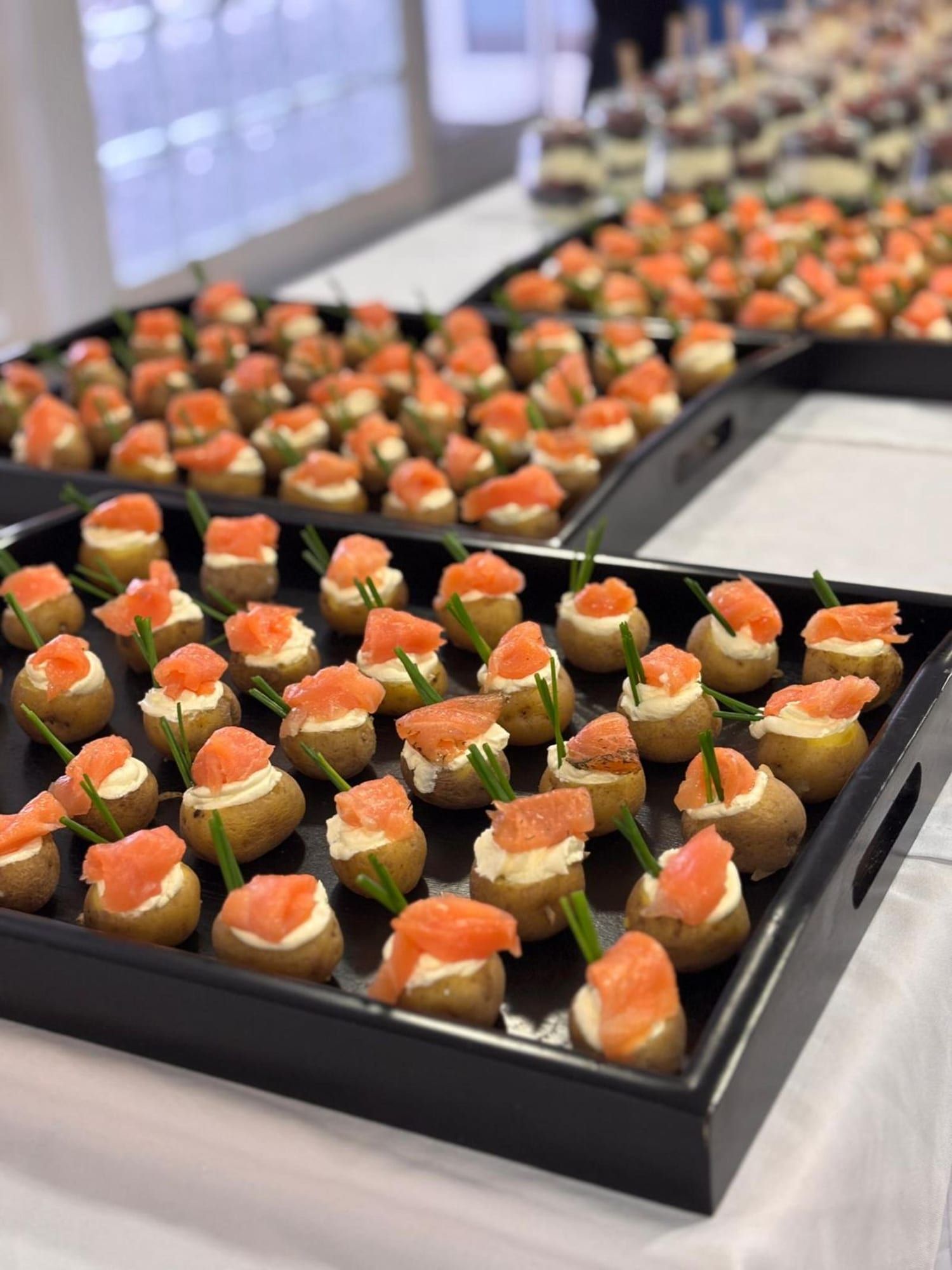 Räucherlachs-Häppchen am Event